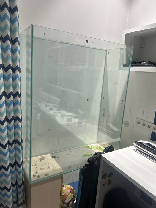 Продаю аквариум