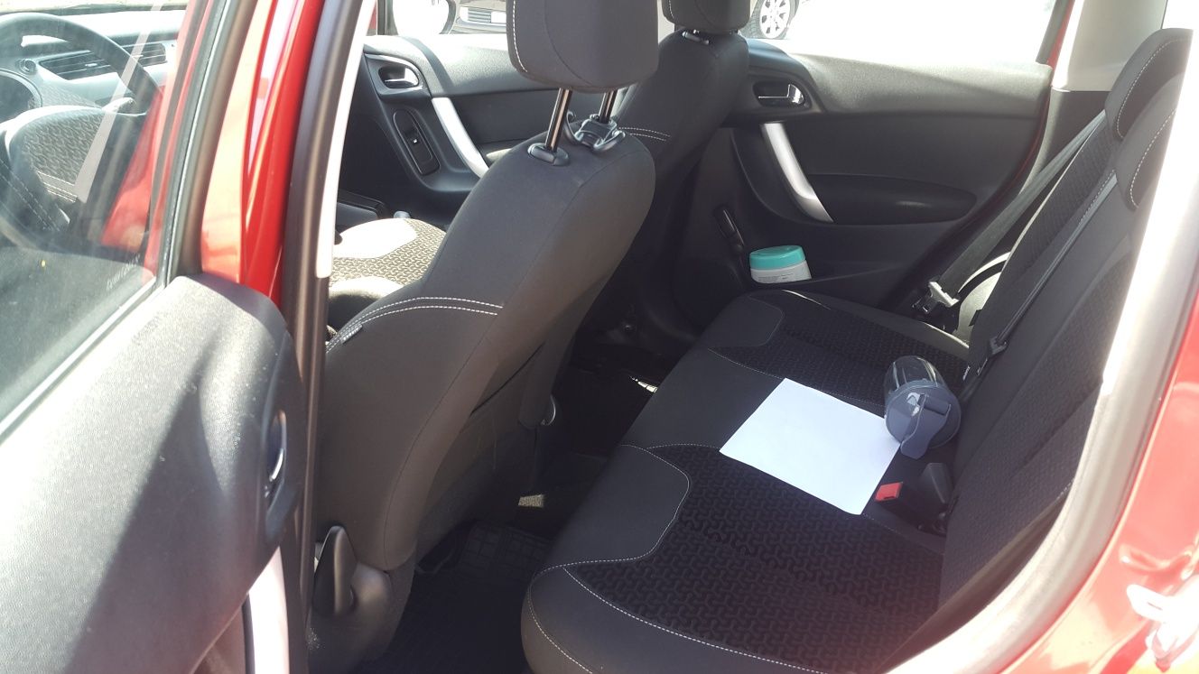 CITROEN C3 автомобил