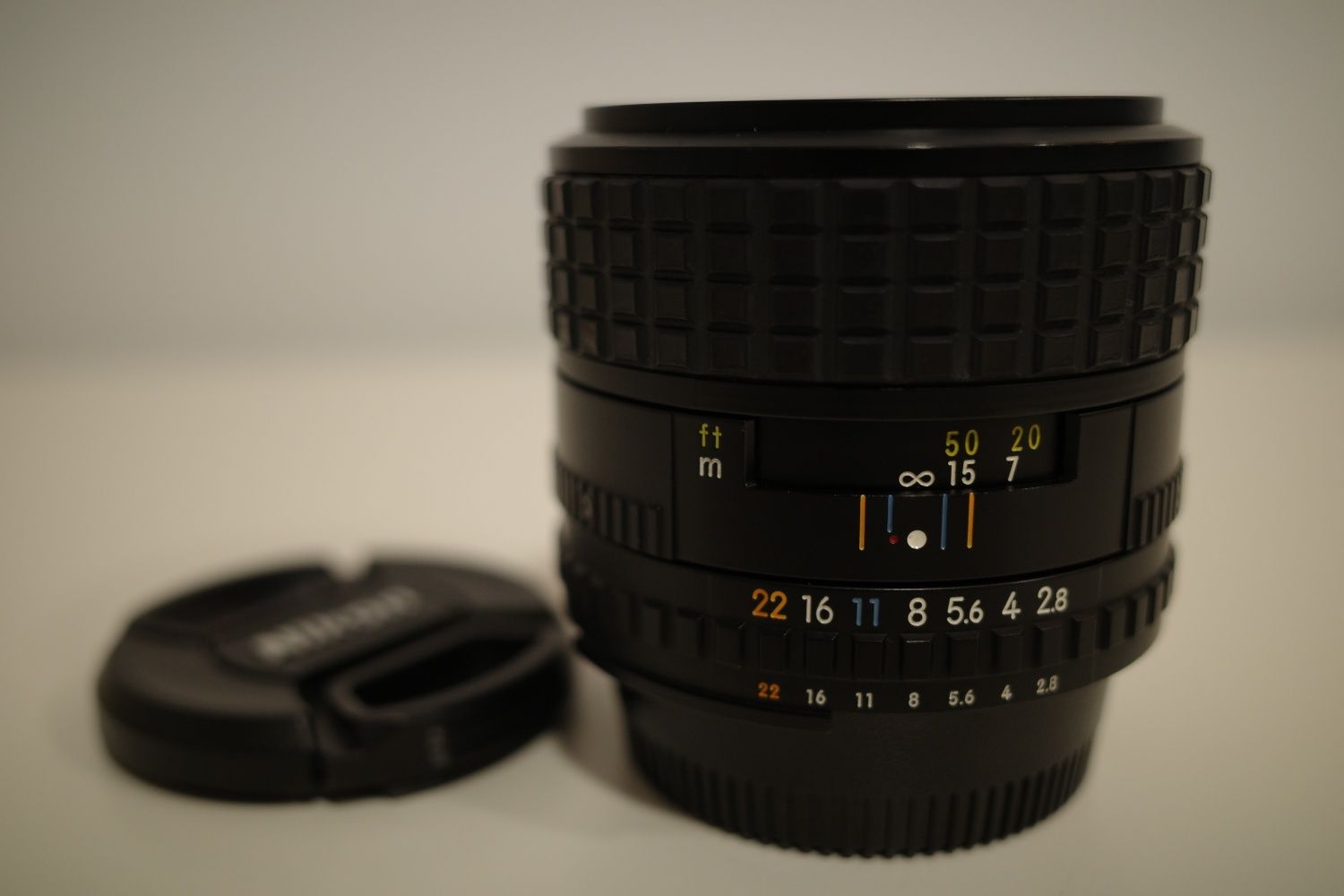 REZERVAT Nikon 100 F2.8 E series