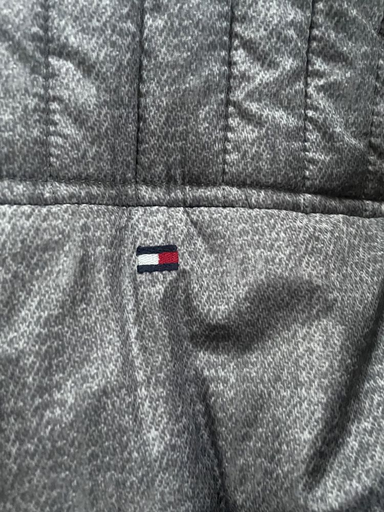 Зимно яке Tommy Hilfiger