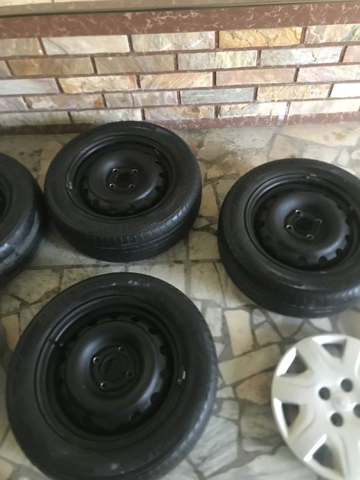 14 qo’qon diska sotiladi