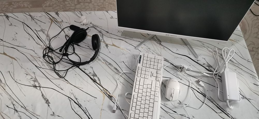 Monoblok Tech ofis va uy uchun