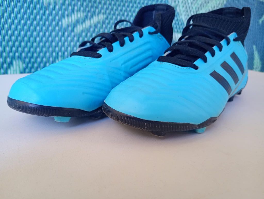 Детски бутонки Адидас Предатор/ Adidas Predator 33 номер