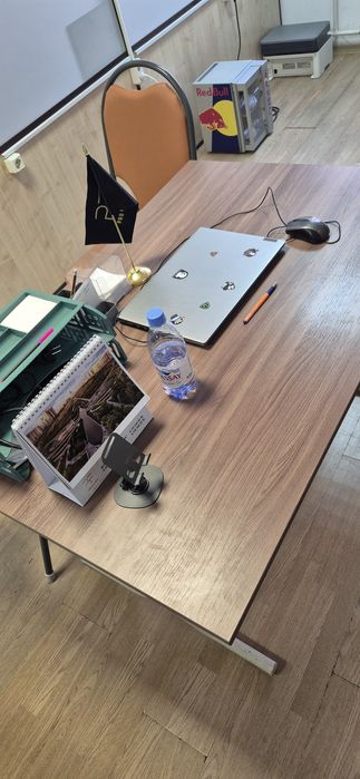 Продам столы и стулья