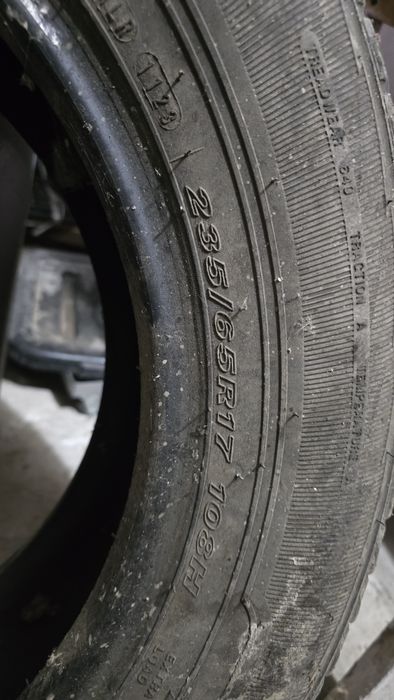 шина от тайота  сиена
