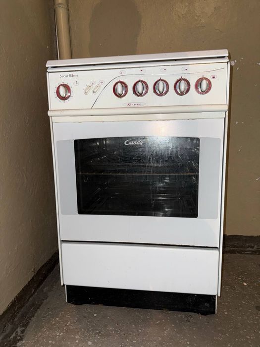 Газ-плита (духовка) Candy
