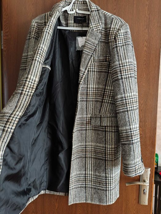 Мъжко палто ново