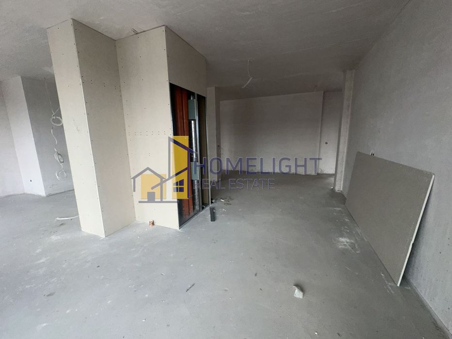 Продава се Четиристаен апартамент в София, Малинова долина - 225 кв.м за 1374 €/кв.м - Снимка #2