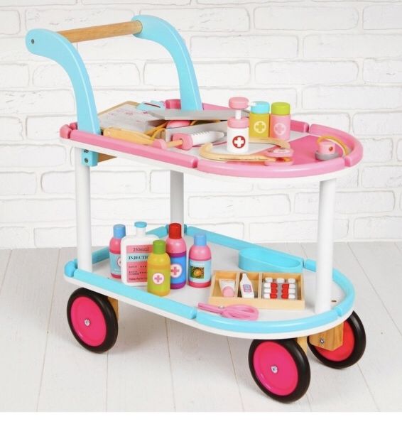 Набор доктора деревянная тележка