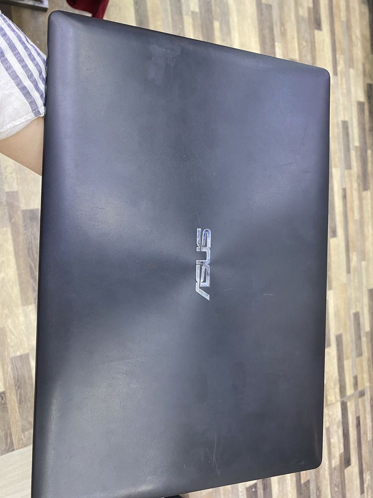 ASUS X553MA nout