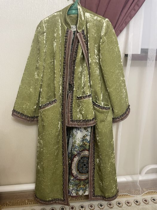Шапан жакет сатылады