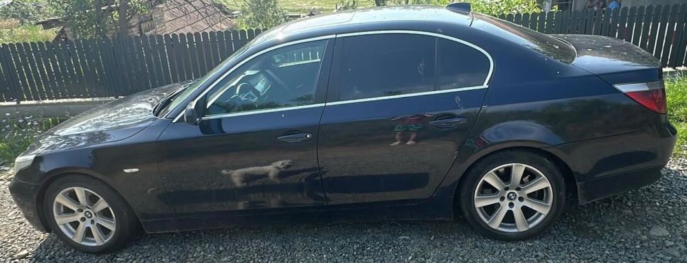 BMW SERIA 5 2007 2.0i