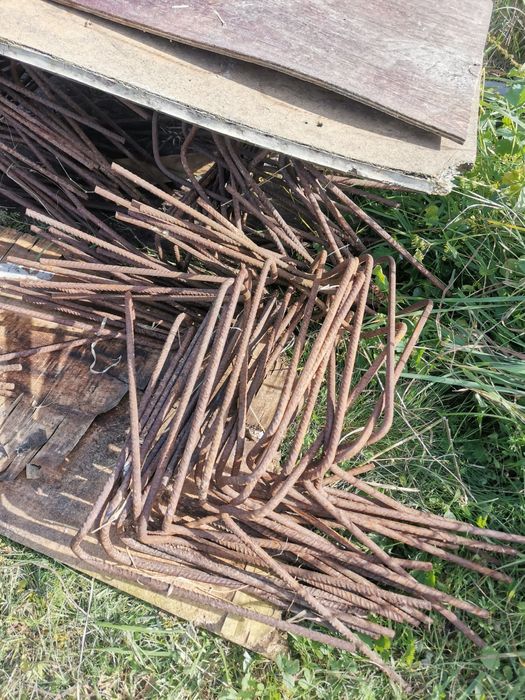 Distanțiere fier, (capre)