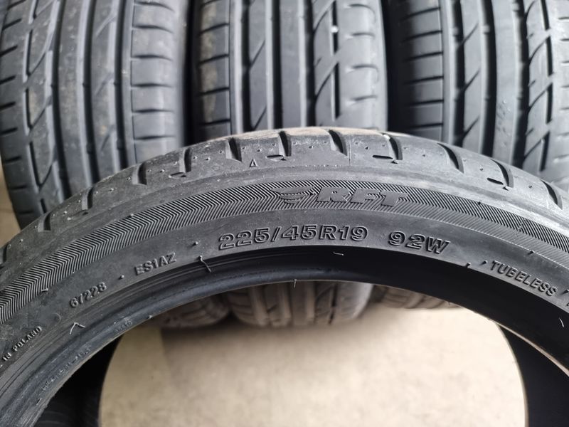 225/45/19 BRIDGESTONE 4бр RunFlat