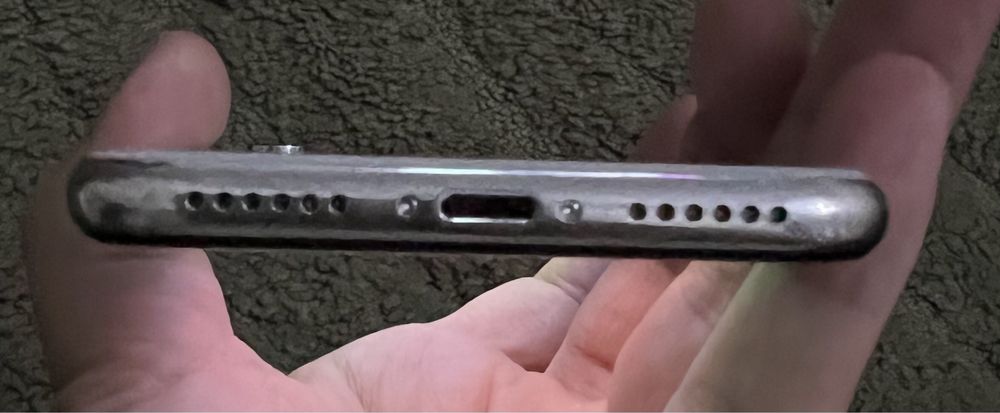 iphone X sotiladi xolati ideal