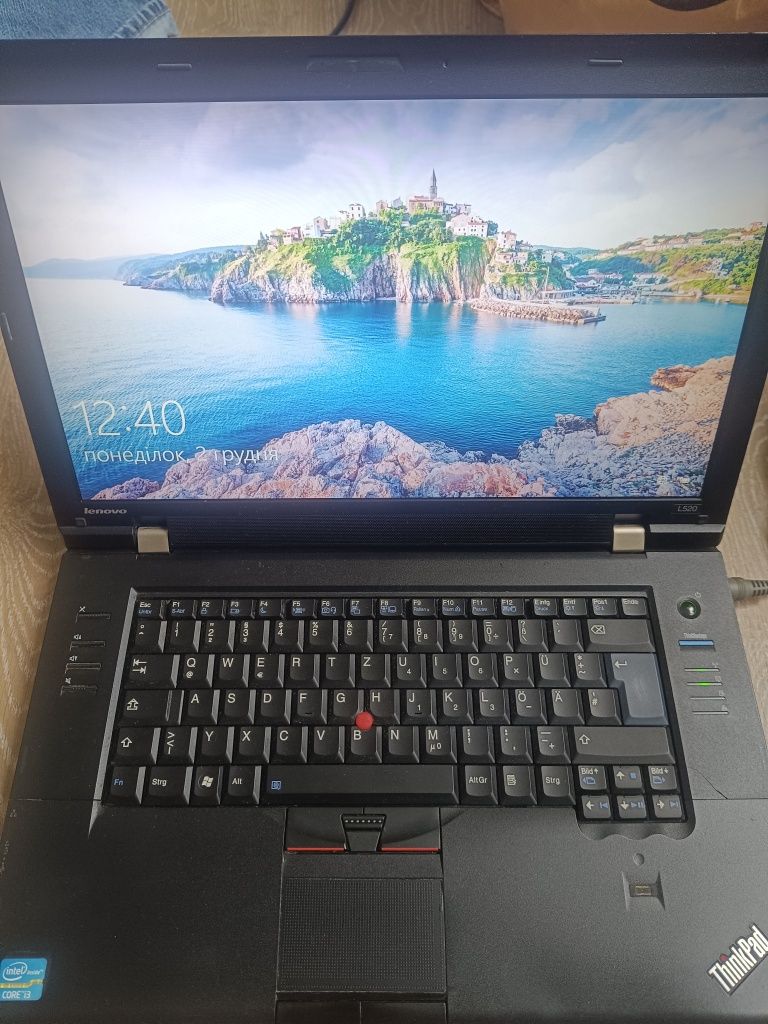 Лаптоп LENOVO Think Pad