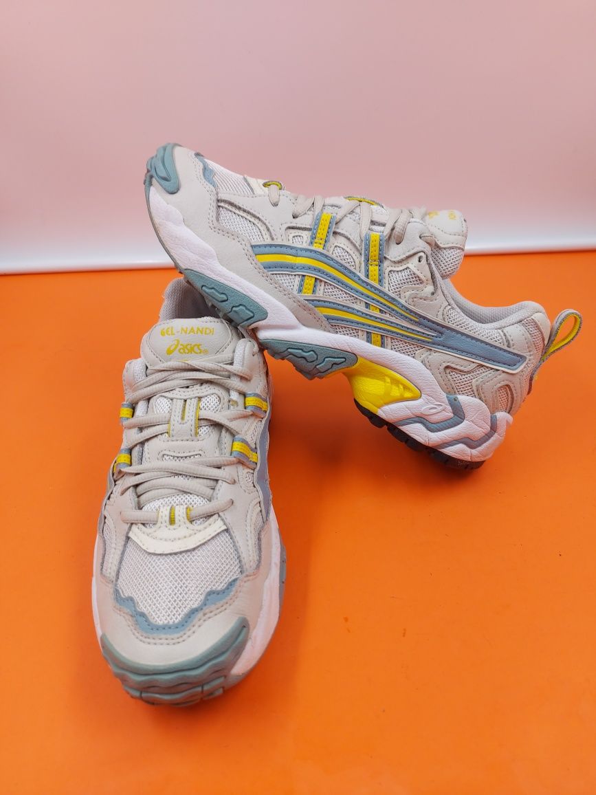 Asics Gel Nandi номер 42 Оригинални маратонки