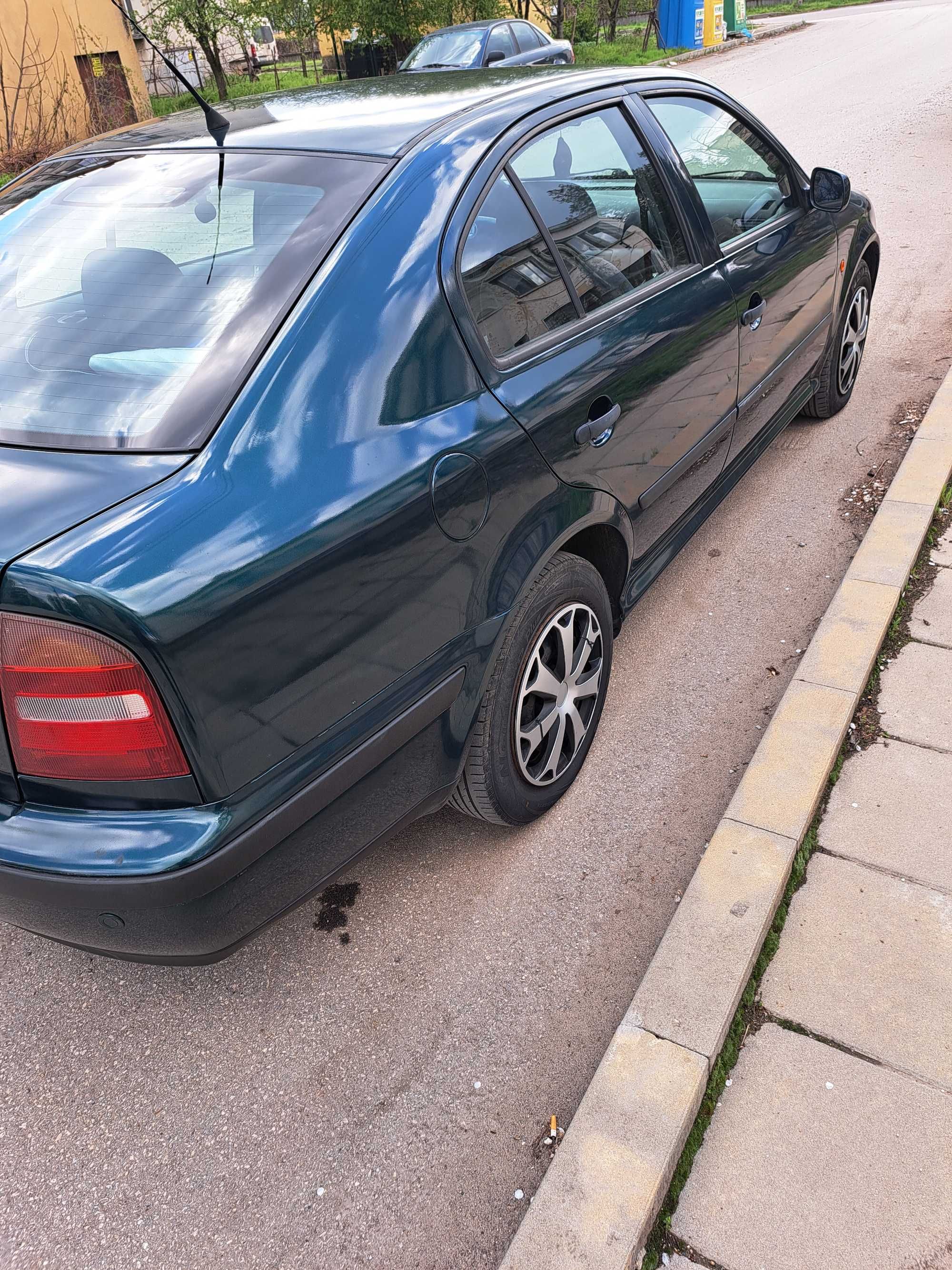 Skoda Octavia 1.6 sr