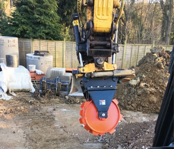 Tambur compactor pentru excavatoare CAT KOMATSU VOLVO JCB