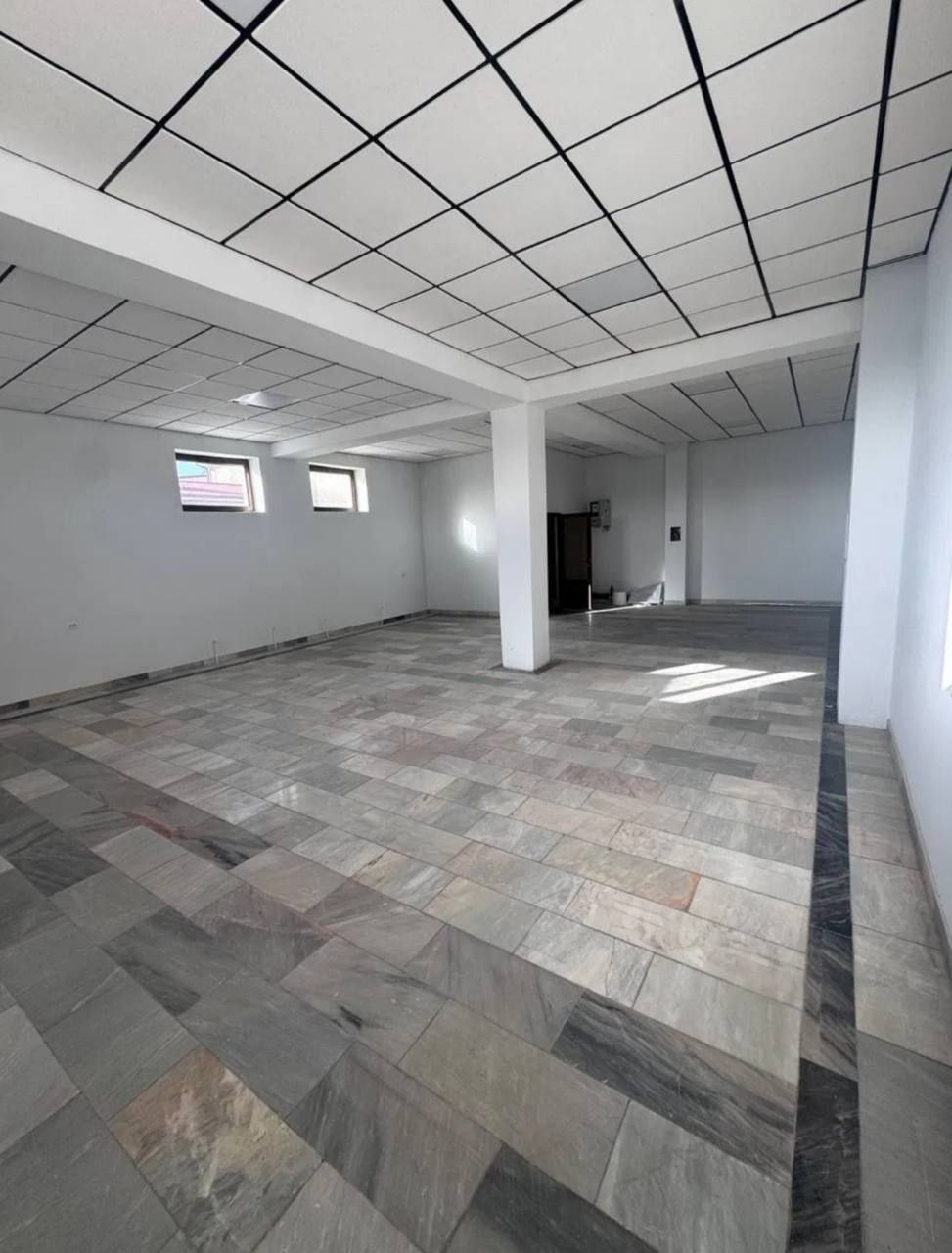 Аренда комерческого помещения 844м²