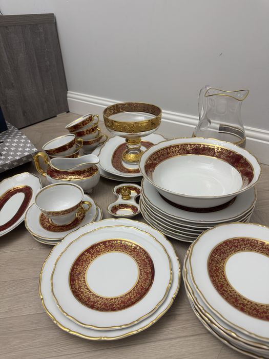 Сервиз Royal Czech Porcelain, красный лист, фарфор