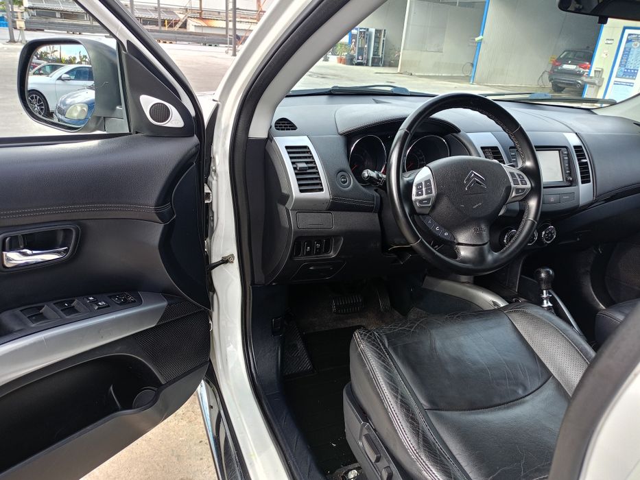 Citroen C crosser 4x4 7 местна