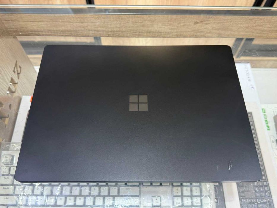 MICROSOFT SURFACE LAPTOP 4 CORE i7-1185G7 ram 16 ssd 256 Сенсорный