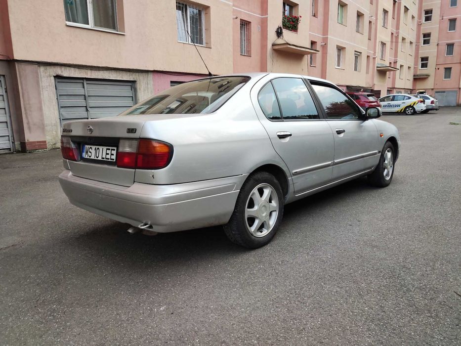 Nissan Primera P11