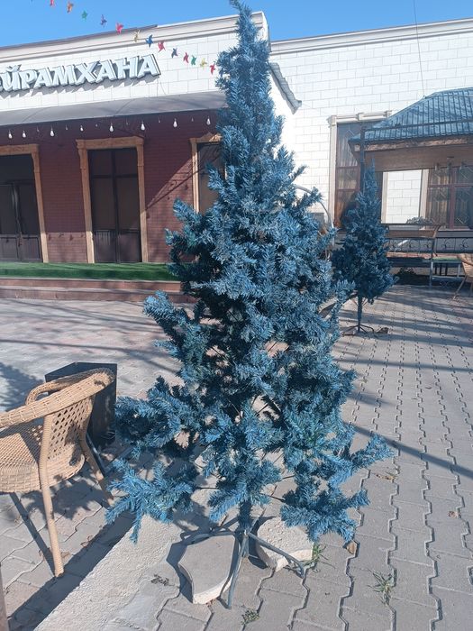 Ёлка искусственная