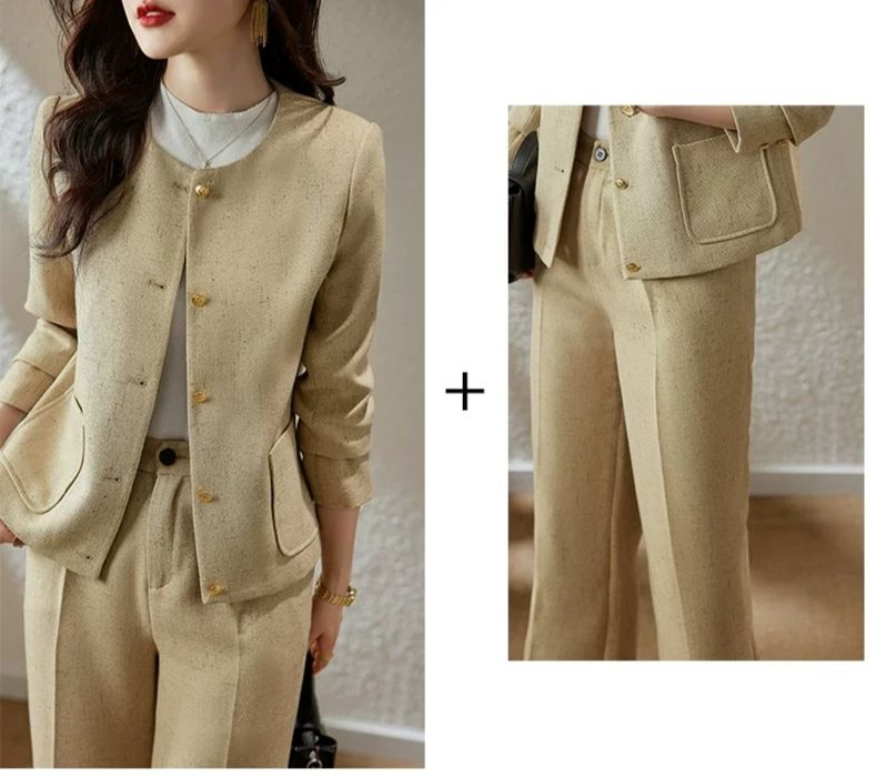 Продам женские деловые костюмы