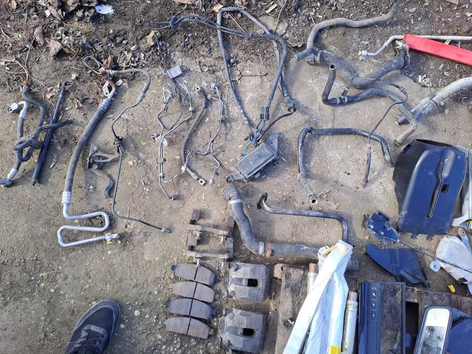 Vând piese e39 520d