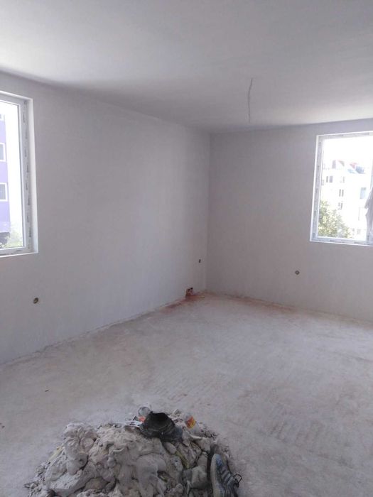 Продава се Тристаен апартамент в Благоевград, Струмско - 100 кв.м за 1215 €/кв.м - Снимка #1