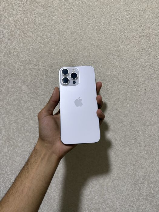 iPhone 16 Pro Max