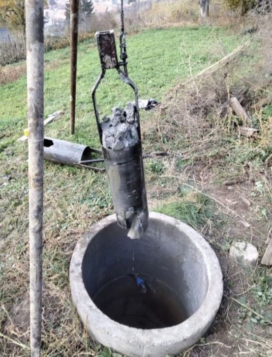 Foraje puțuri apa de mică și mare adâncime