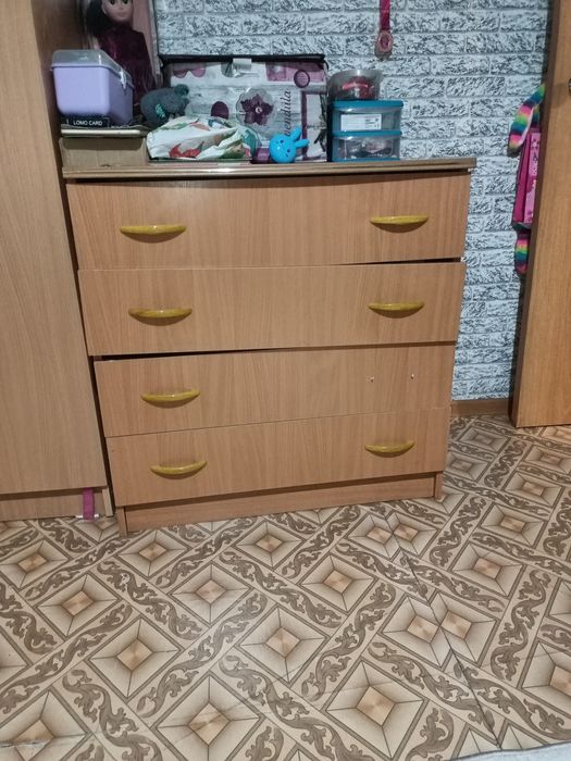 Комод продаётся в хорошем состоянии