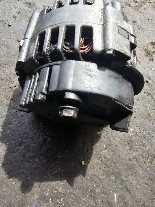 Alternator Opel Movano 2.0 2008