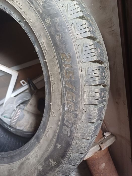 Продам зимние шины