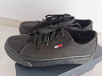 Adidasi dama marime 38
