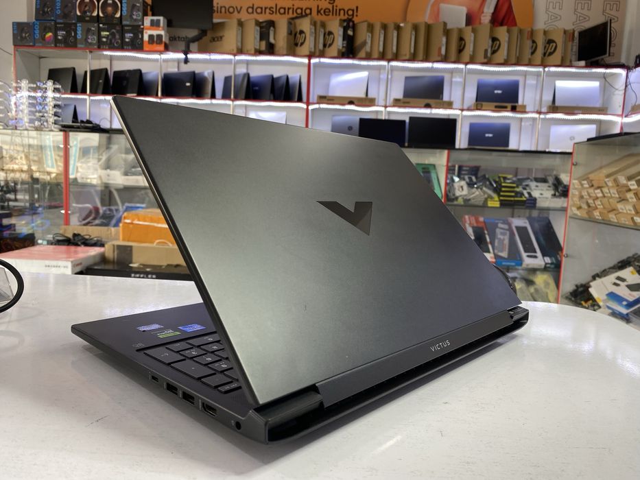 Hp victus core i7 eng oxirgi pakalena RTX4060 8gb vidyokartalik