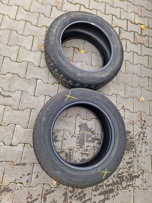 235/60R18 Nokian WR SUV 3