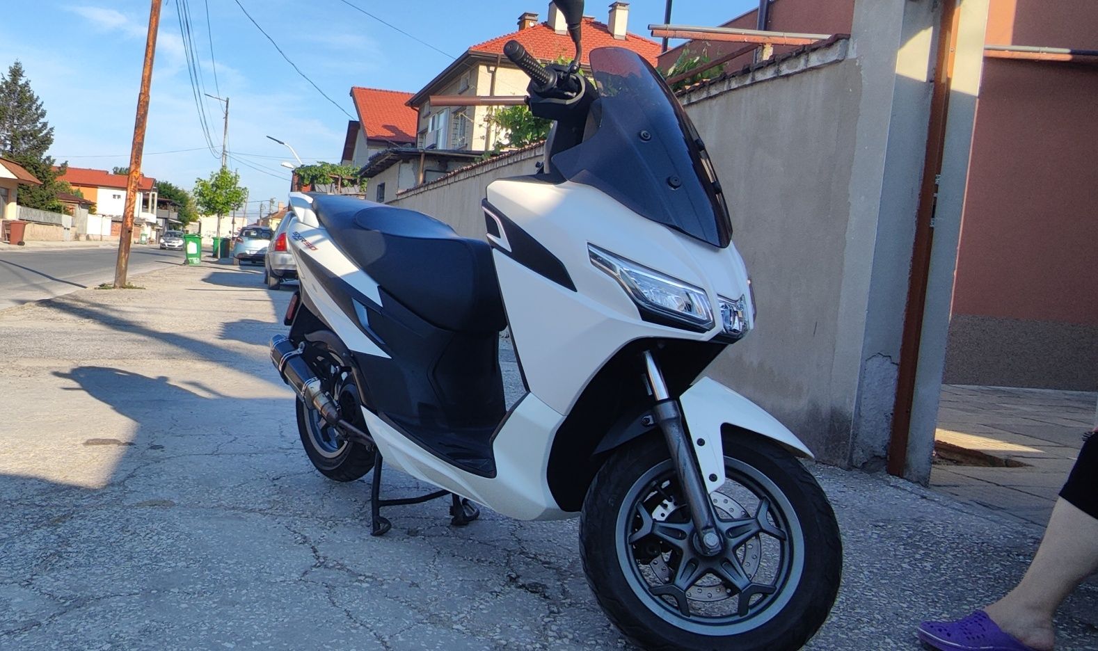 SRX50 50 куб Скутер