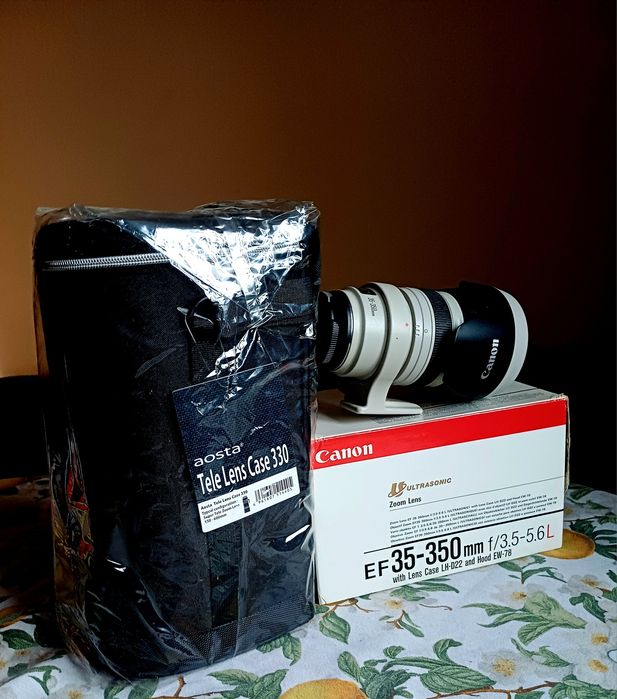 Canon EF 35-350mm f/3.5-5.6 L USM Ultrasonic Zoom .