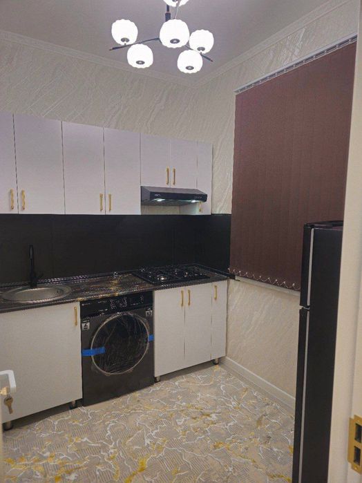 ^3/3/4 Чиланзар 8 квартал Евроремонт Мебель+техника Продаётся квартира