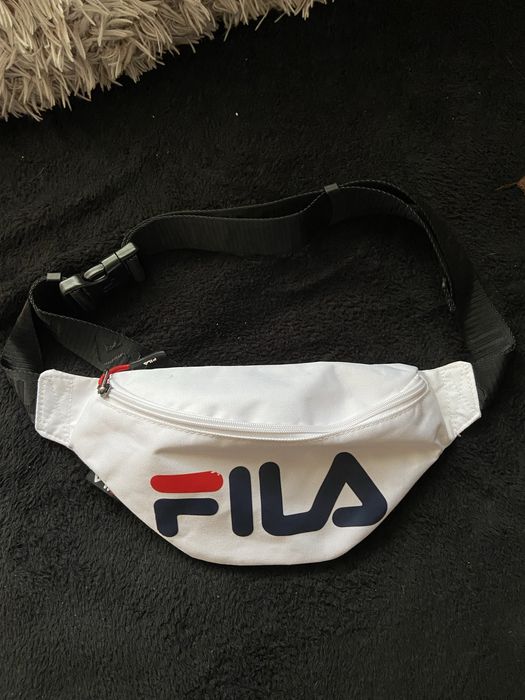 Fila чанта за кръст
