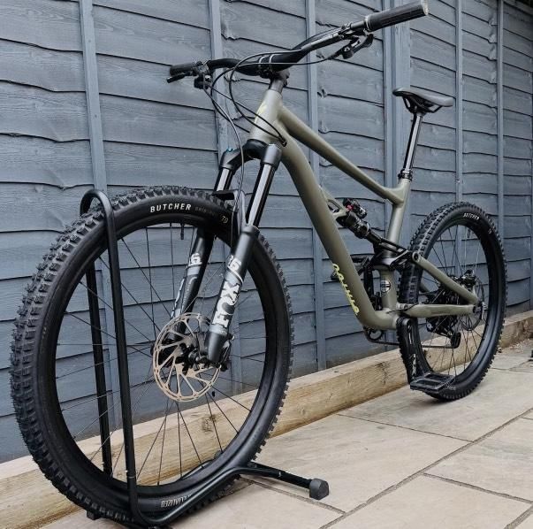 Specialized status 140 size S4/S5 [Large/XL] 2022/23 29/27.5