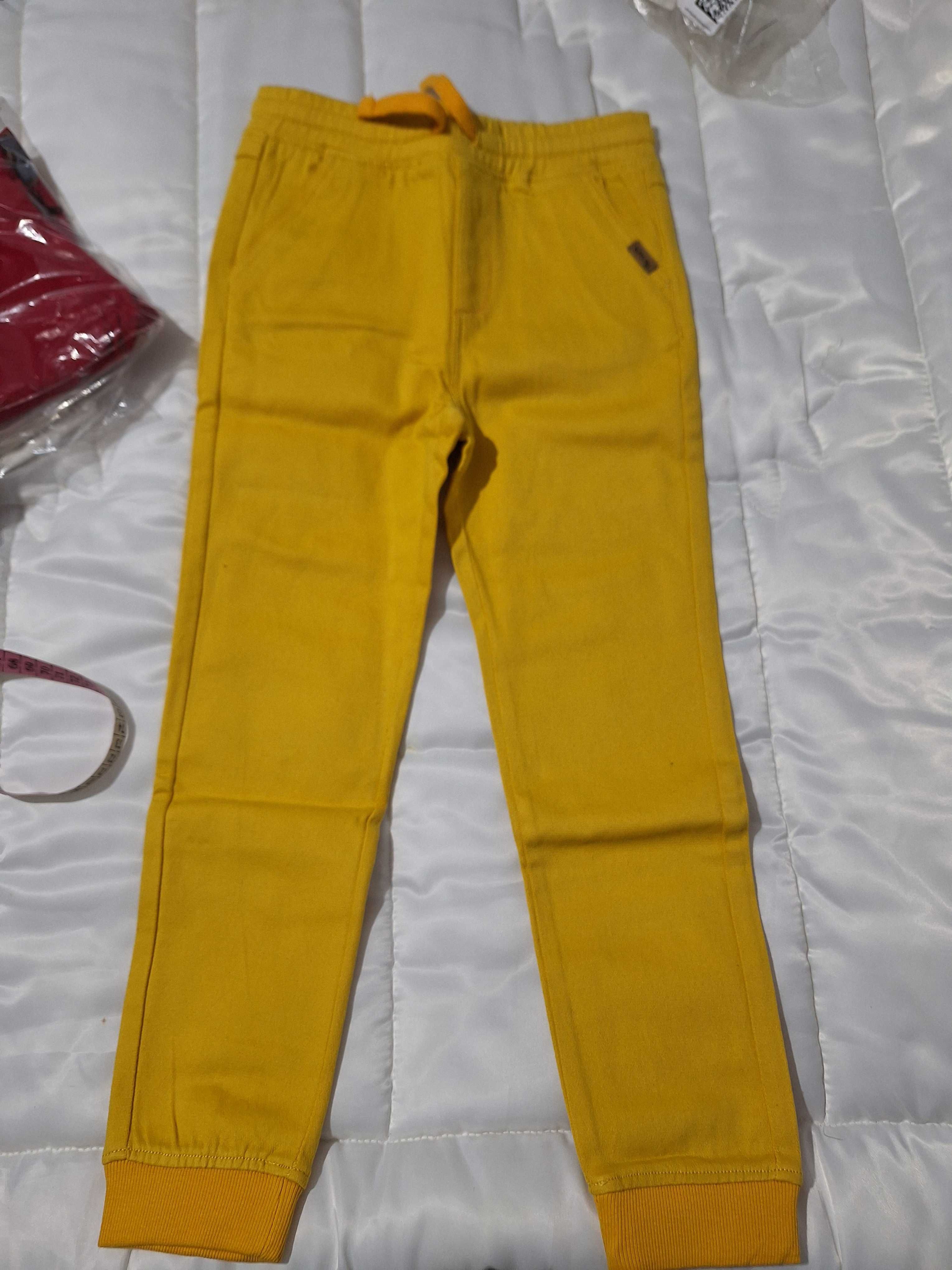 Панталони H&M 7-8 г - 12 лв