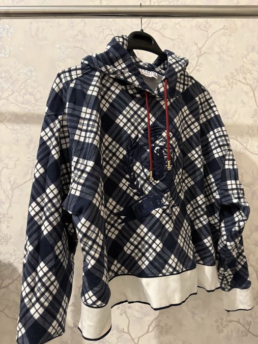 Продам кофту от Tommi Highfilger