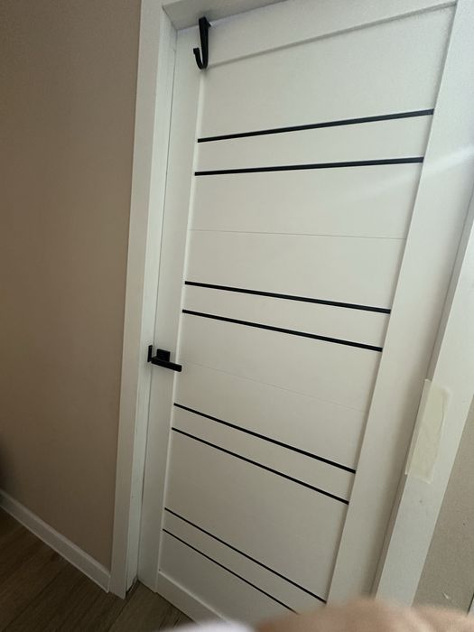 Продам межкомнатные двери