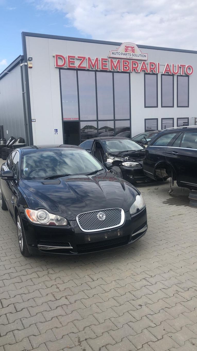 Dezmembram Jaguar XF 3.0 D 306DT an fabr. 2010