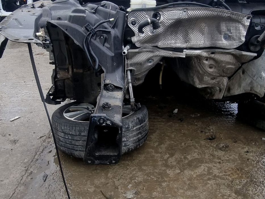 Lonjeron dreapta AUDI A7 (4GA) Sportback [Fabr 2011-2017] 4.0 TFSI CEU